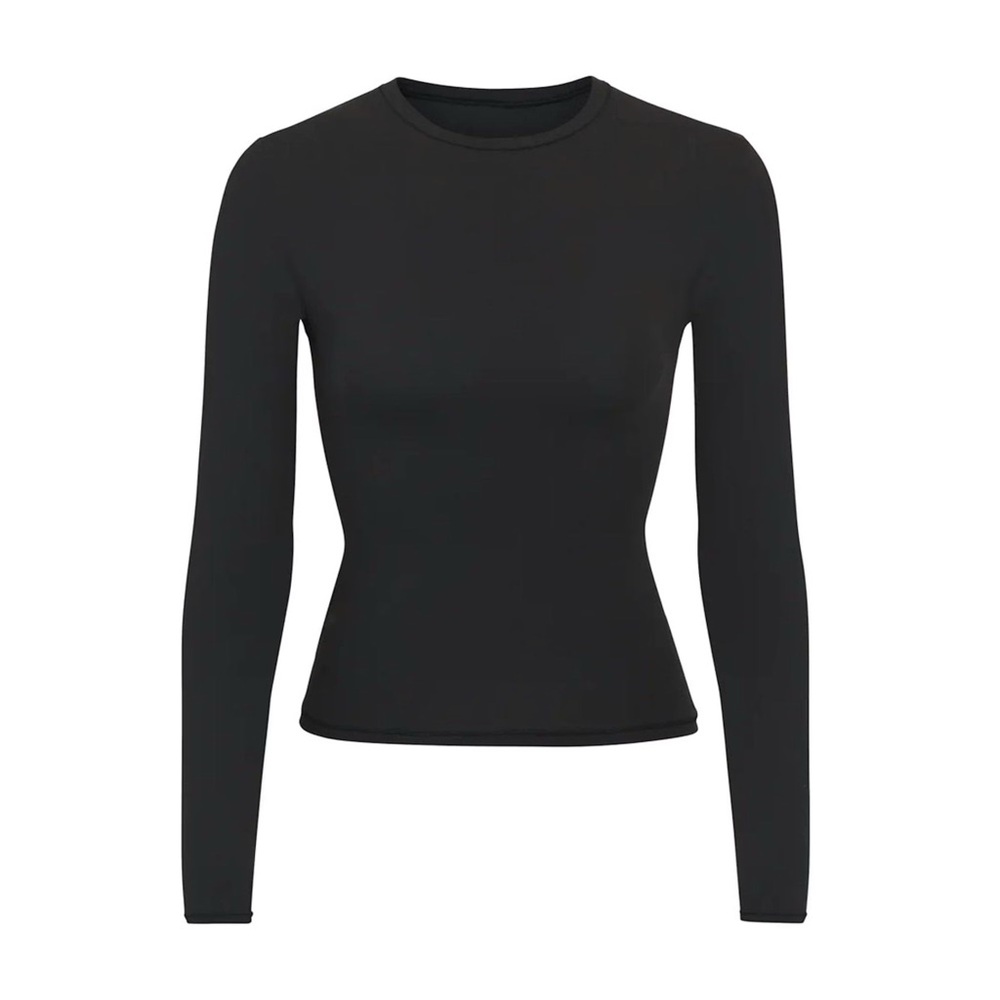 NWOT SKIMS Black Long-Sleeve Spandex Top M